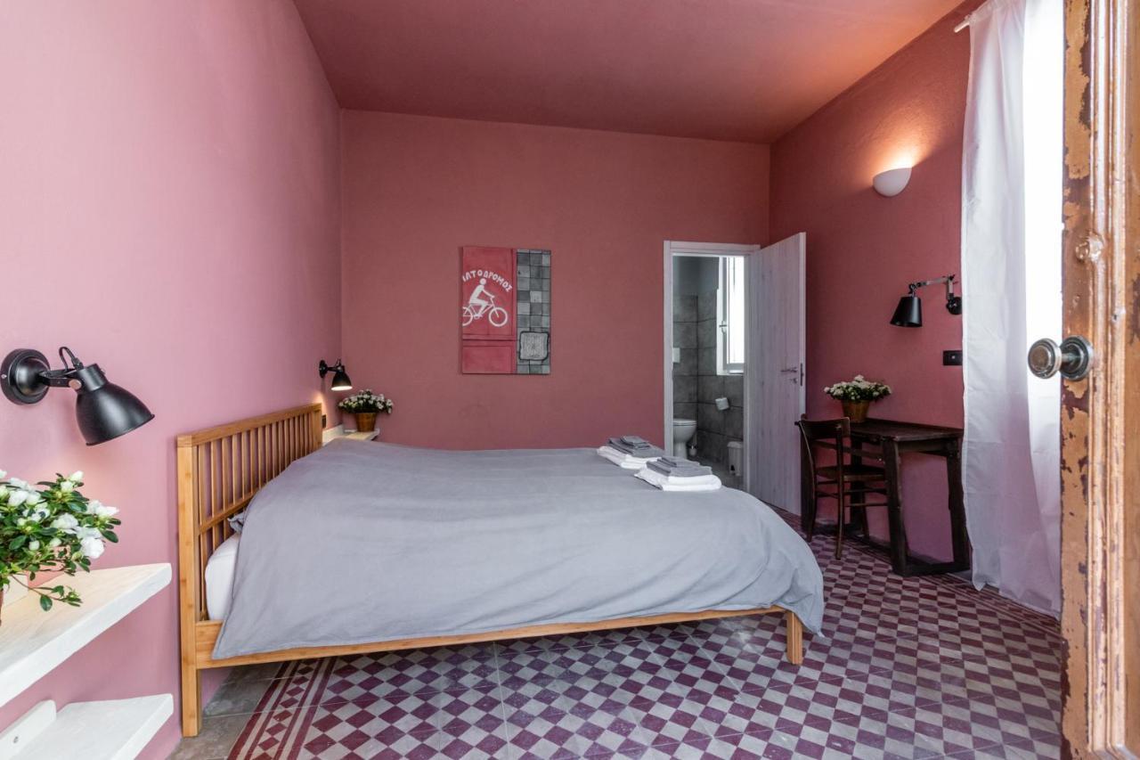 La Locanda Del Teatro Milan Bagian luar foto